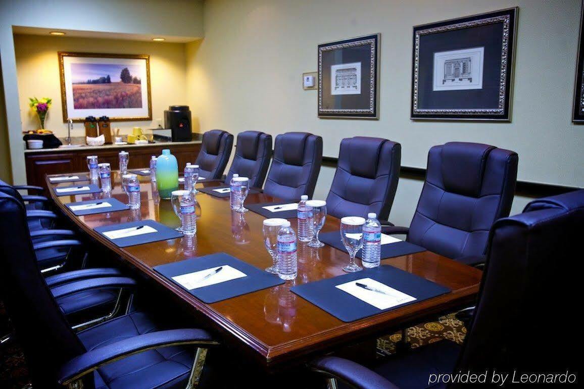 Radisson Hotel Nashville Airport Бизнес фото